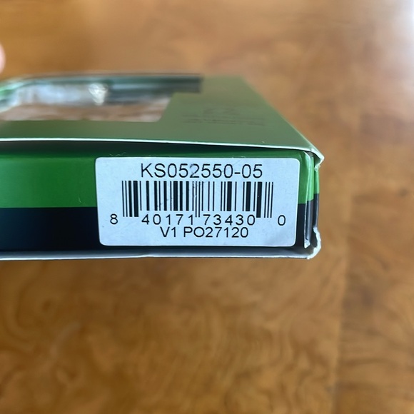 Kate spade New York iPhone 15 plus/14 pus case - Picture 3 of 4